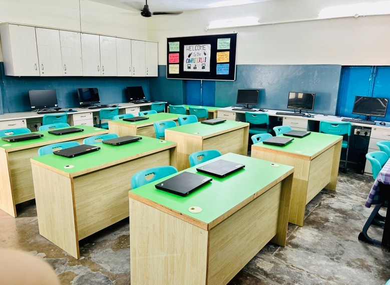 Computers in a school computer lab
